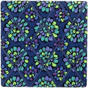 Vera Bradley Indigo Pop Ribbon Board